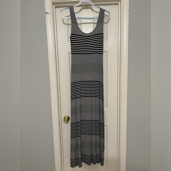 5 for $15-Striped Sleeveless Maxi Dress - Picture 2 of 4